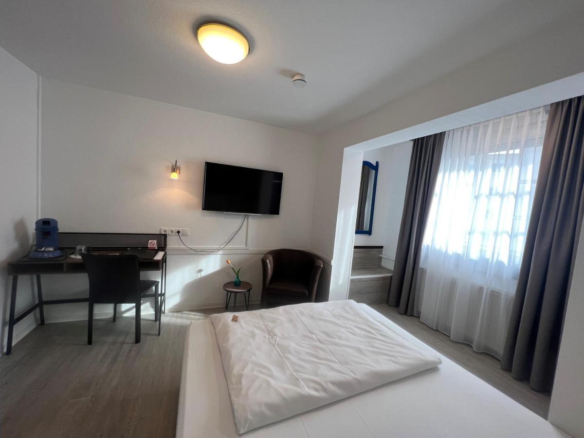 Hotel Bitzer Superior Backnang City Exterior photo